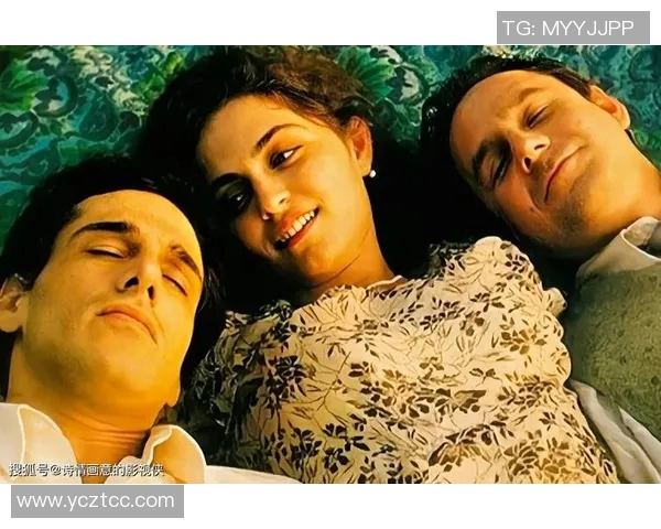 田朴B与足球明星的浪漫故事揭示了运动与爱情的交织与激情